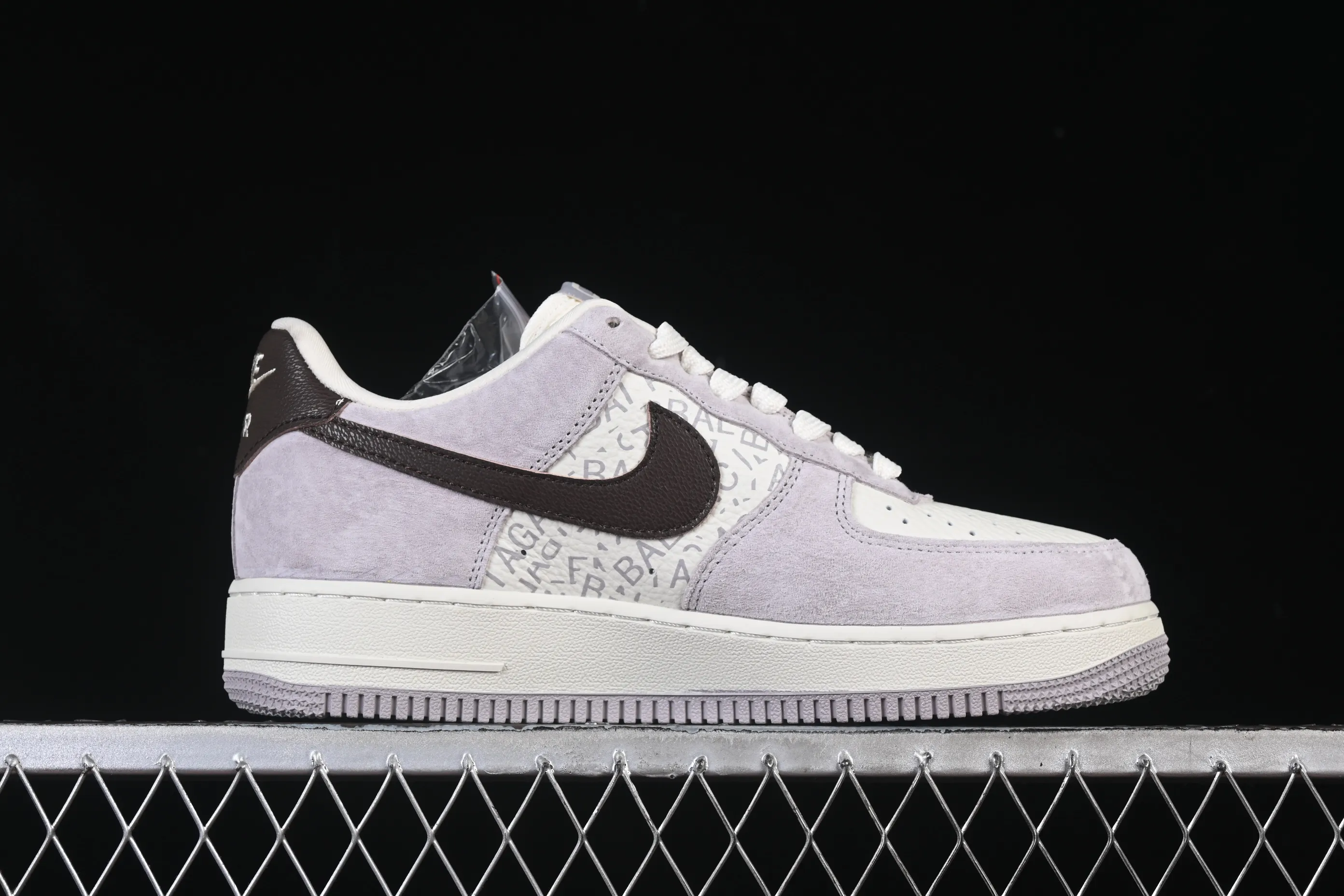 All categories Nk Air Force 1 Air Force series Nk Air Force 1 Low Air Force low-top Nike Air Force 1'07 Low Balenciaga co-branded white brown Air Force 1 low-top casual sneakers YF9511-806